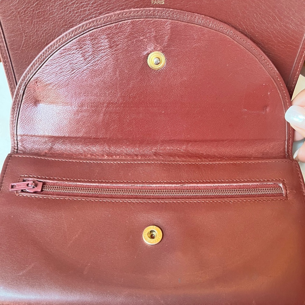 Cartier Paris Vintage Envelope Leather Clutch in Bordeaux w/Kisslock Gold Detail - Picture 7 of 16